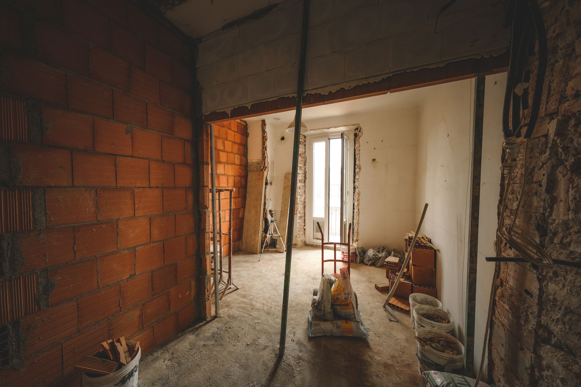 pexels-francesco-ungaro-15798781 rénovation d'une maison